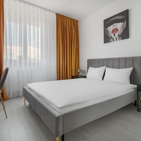 Blanco Appartement Oradea Buitenkant foto