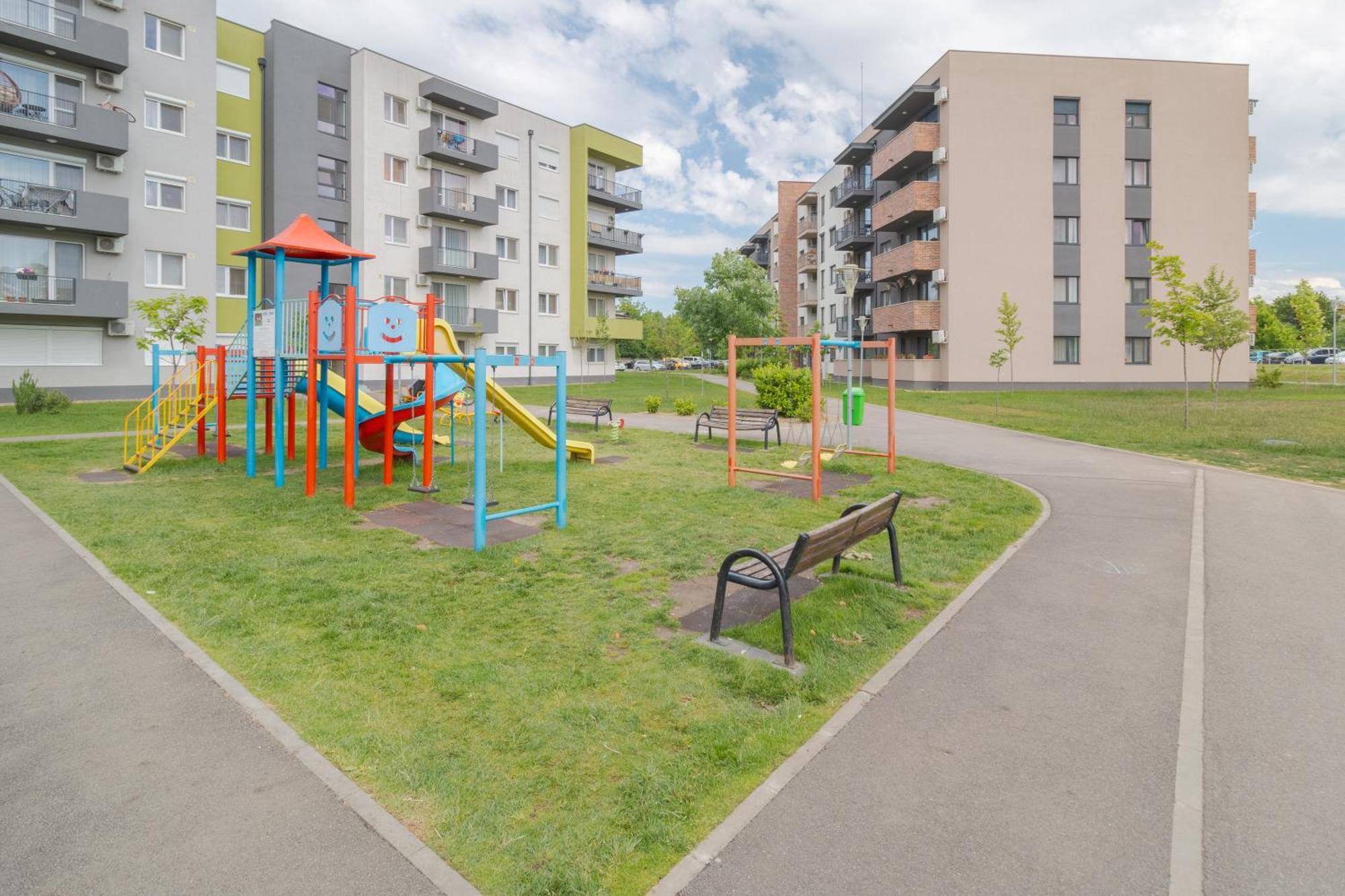 Blanco Appartement Oradea Buitenkant foto